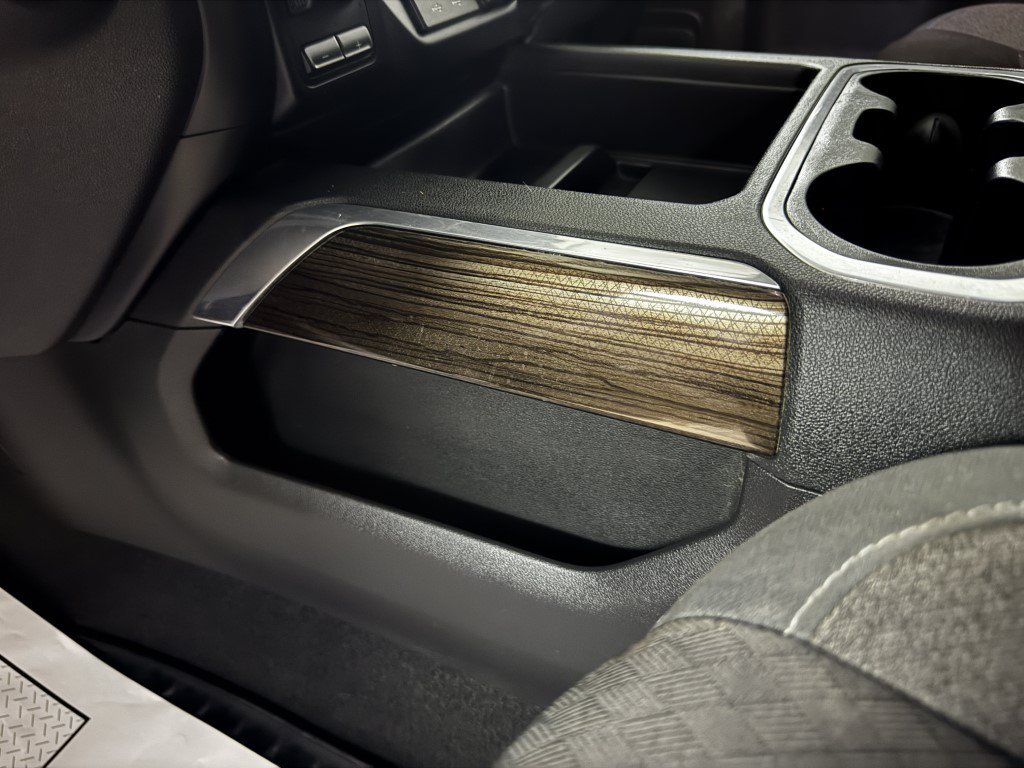 Used 2019 Chevrolet Silverado 1500 RST w/ All-Star Edition AWD/4WD image 28