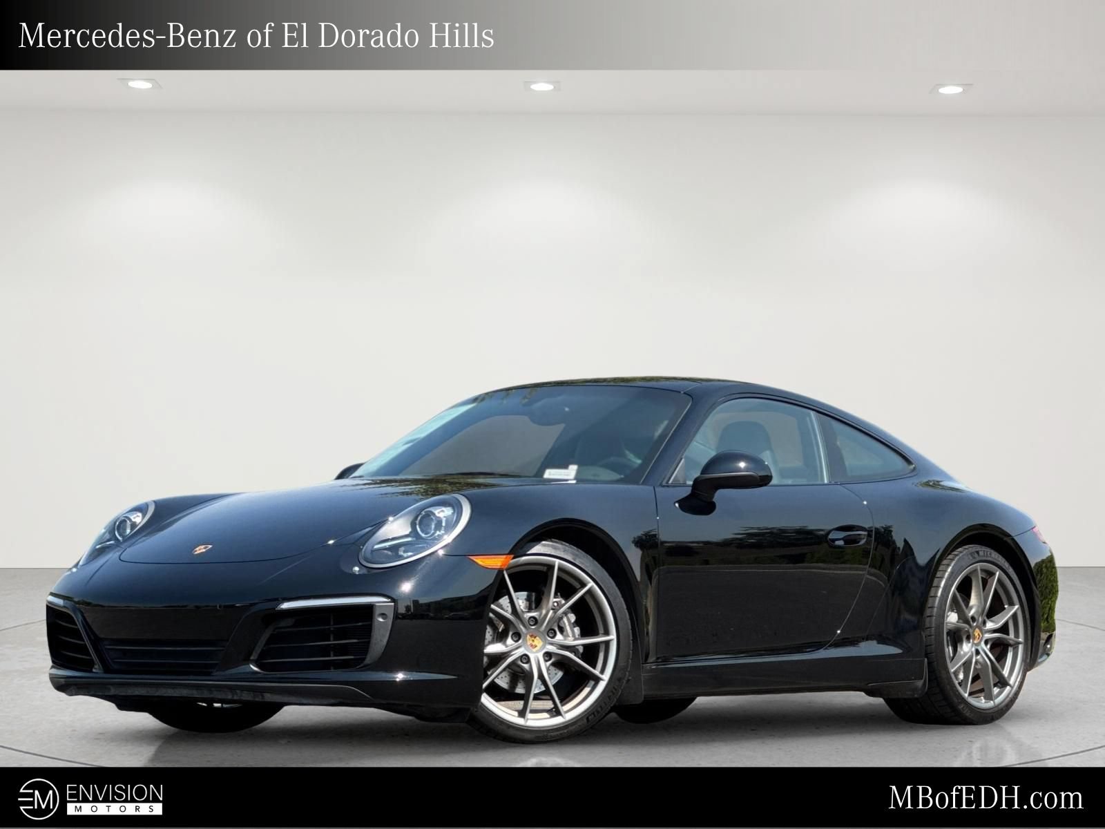 Used 2017 Porsche 911 Carrera RWD image 1