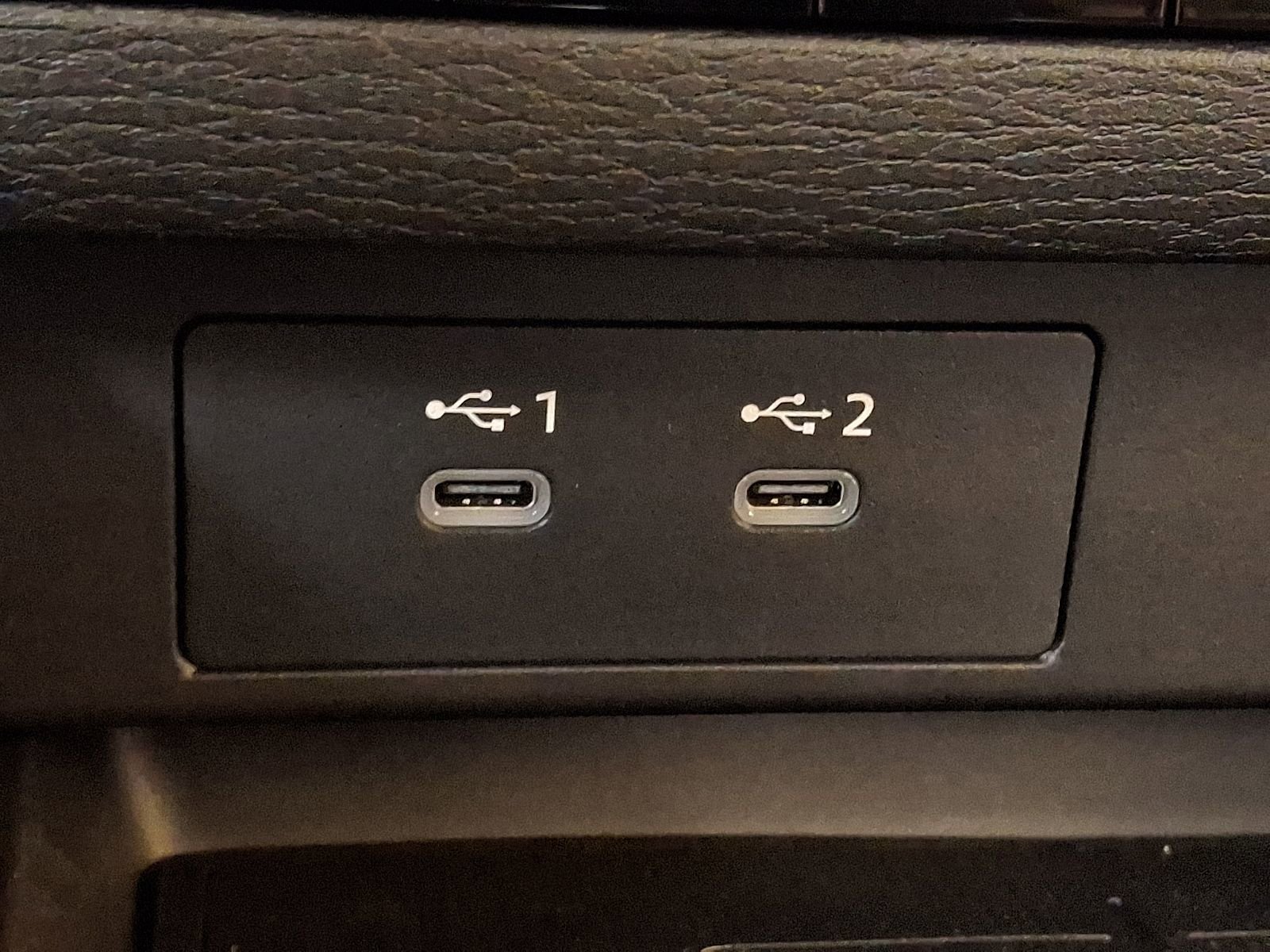 New 2026 Mitsubishi Outlander AWD image 21