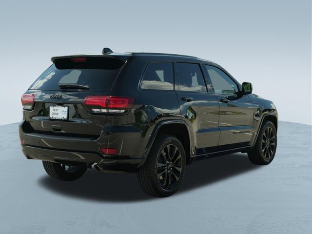 Used 2019 Jeep Grand Cherokee Altitude AWD/4WD image 9