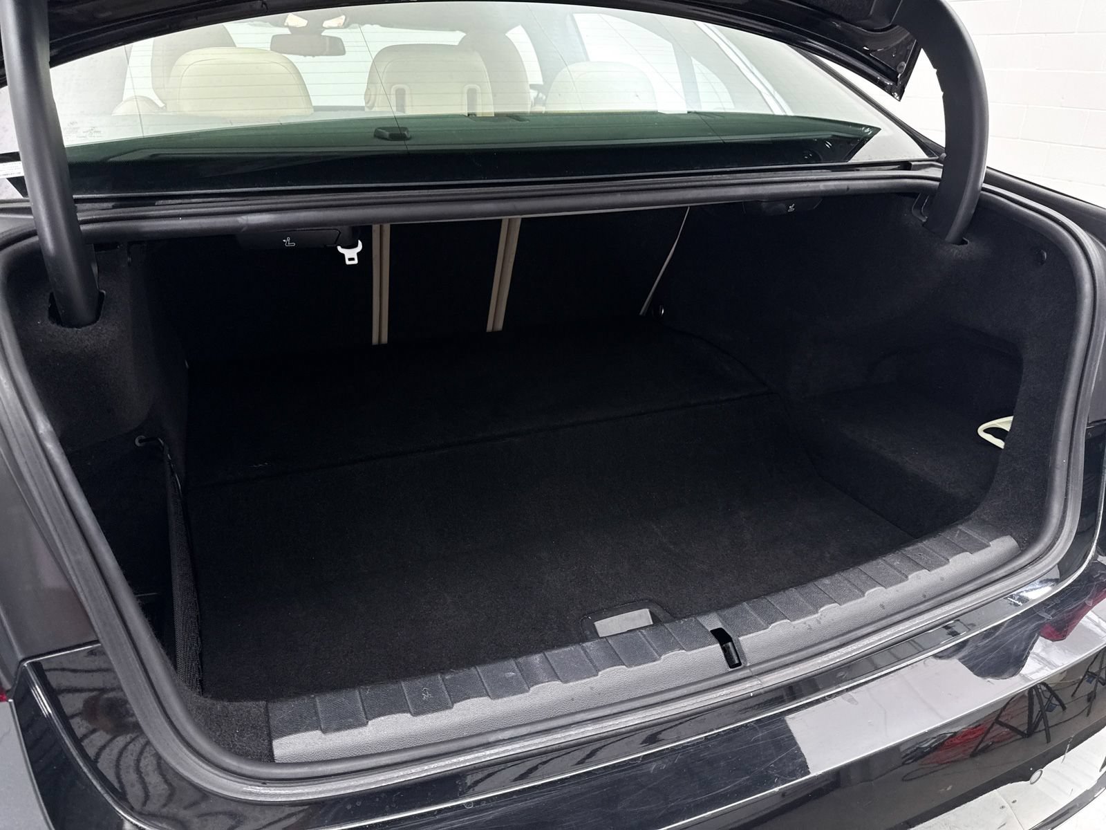 Used 2023 BMW 330e RWD image 30