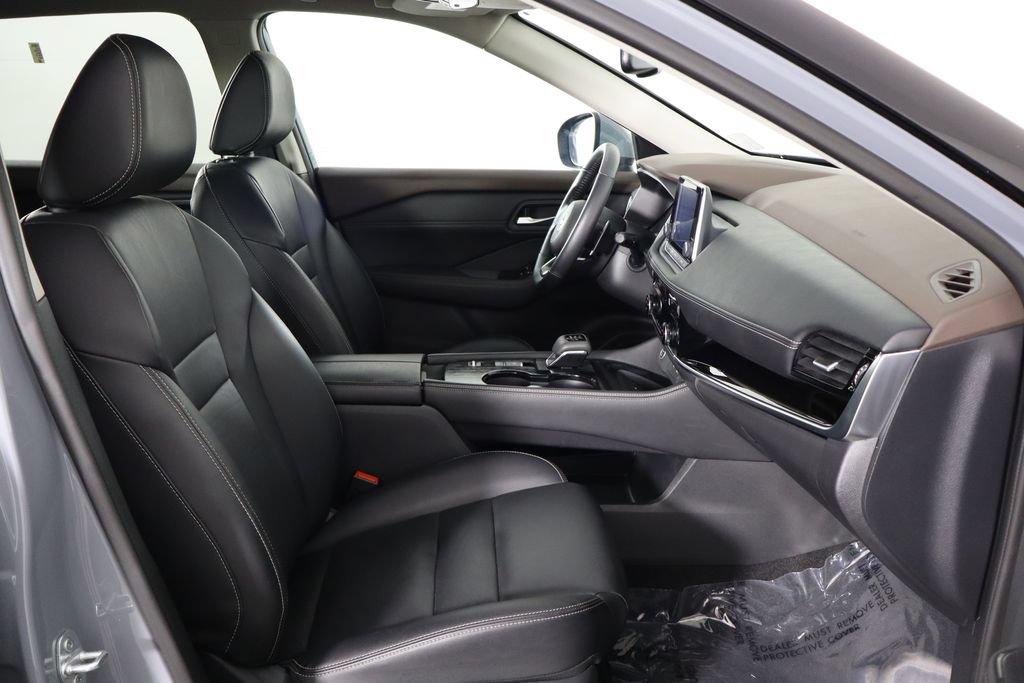 Used 2023 Nissan Rogue SL FWD image 18