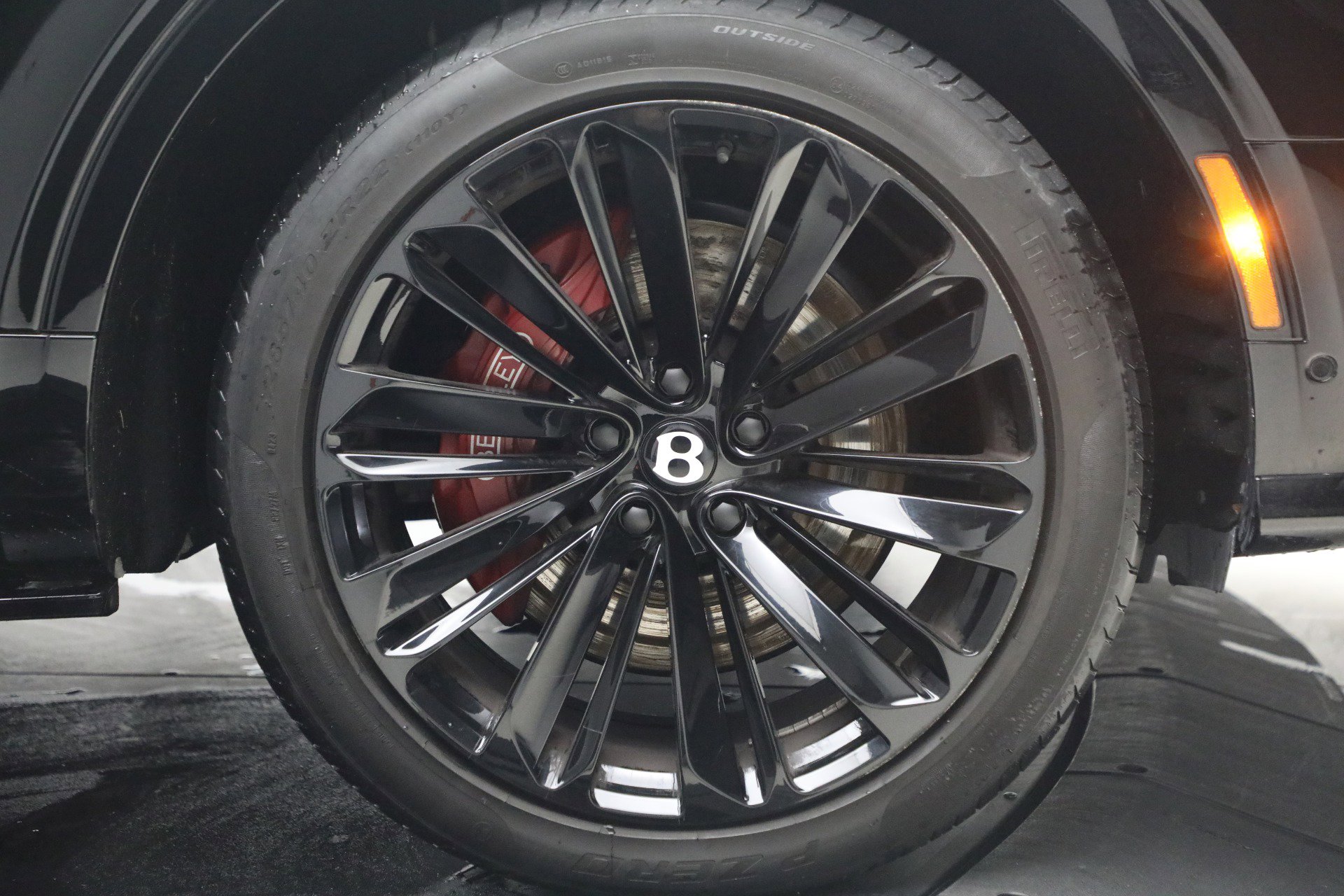 Certified 2023 Bentley Bentayga Speed image 15