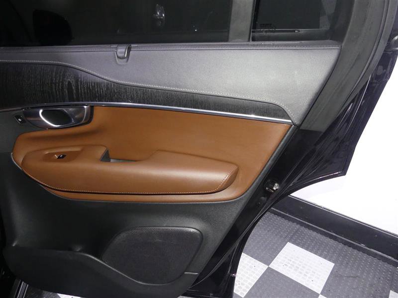 Used 2021 Volvo XC90 T8 Inscription w/ Advanced Package AWD/4WD image 27