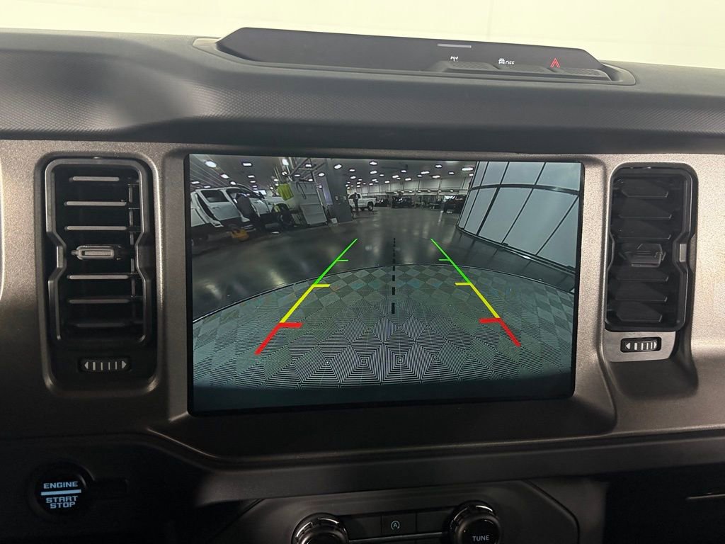 Used 2025 Ford Bronco Big Bend image 18