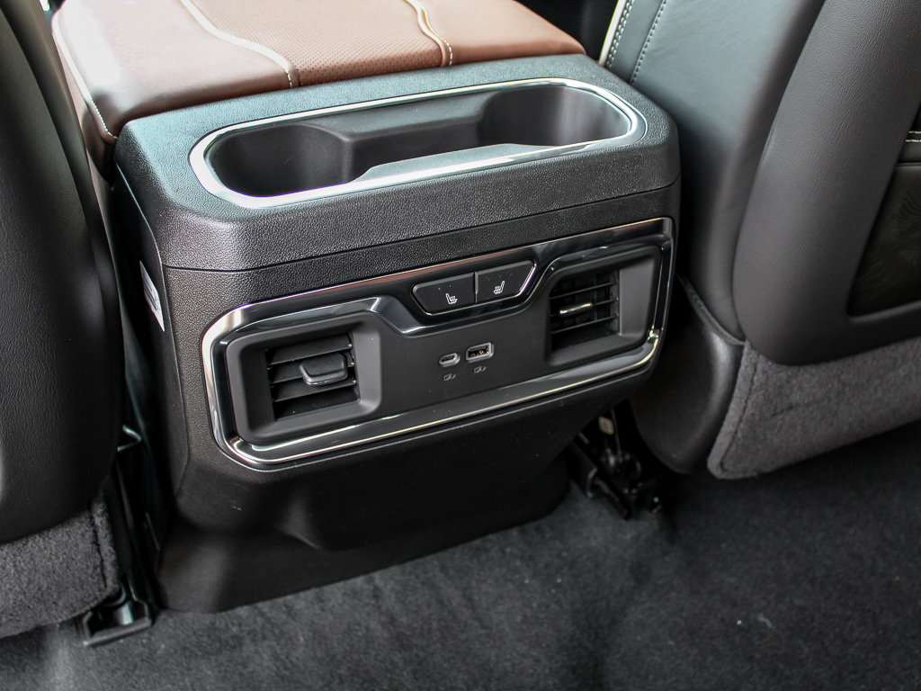 New 2026 GMC Sierra 2500 Denali Ultimate w/ LPO, Black Badging Package AWD/4WD image 30