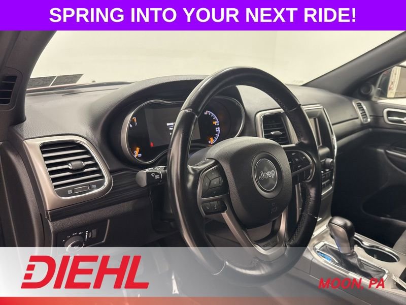 Used 2021 Jeep Grand Cherokee Laredo AWD/4WD image 22