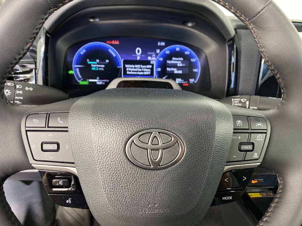 Used 2026 Toyota Camry XLE w/ Premium Plus Package AWD/4WD image 16