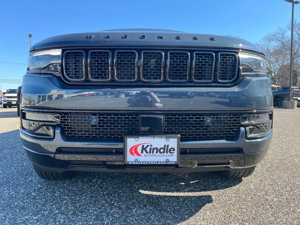New 2025 Jeep Wagoneer L Series II w/ Convenience Group I image 2