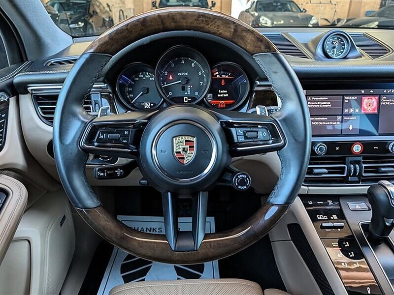 Used 2024 Porsche Macan GTS w/ Sport Chrono Package AWD/4WD image 19