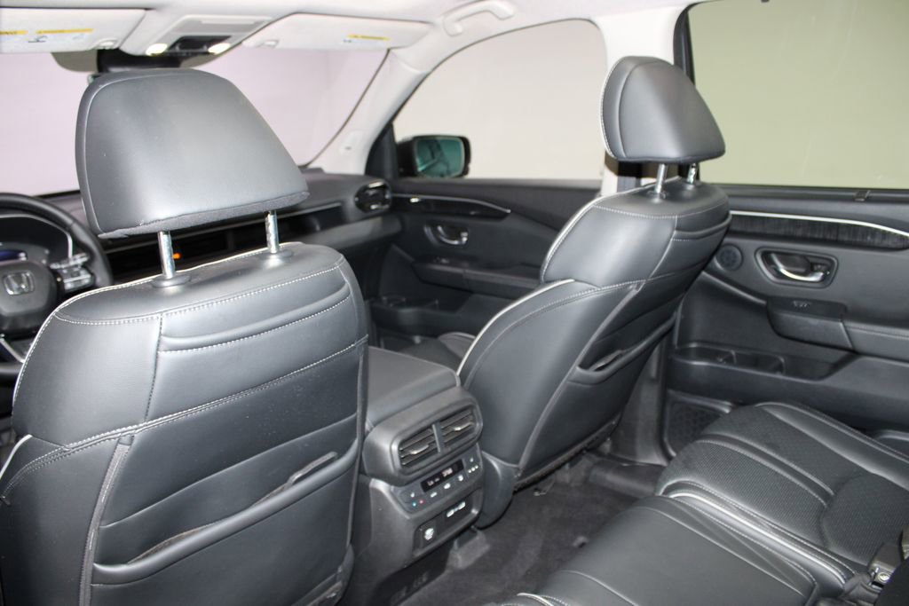 Used 2023 Honda Pilot Elite image 25