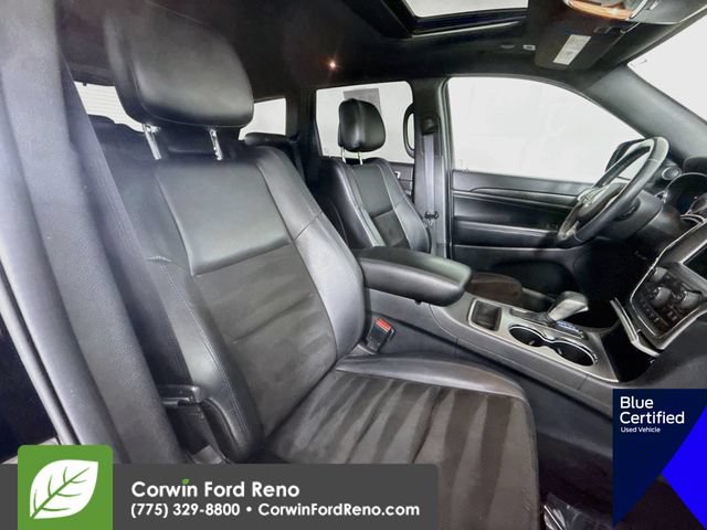 Used 2018 Jeep Grand Cherokee Altitude AWD/4WD image 32