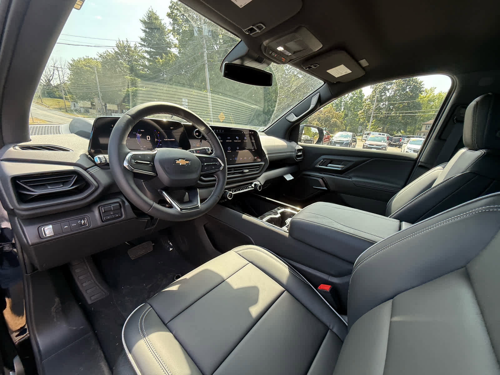 New 2026 Chevrolet Silverado EV LT image 11