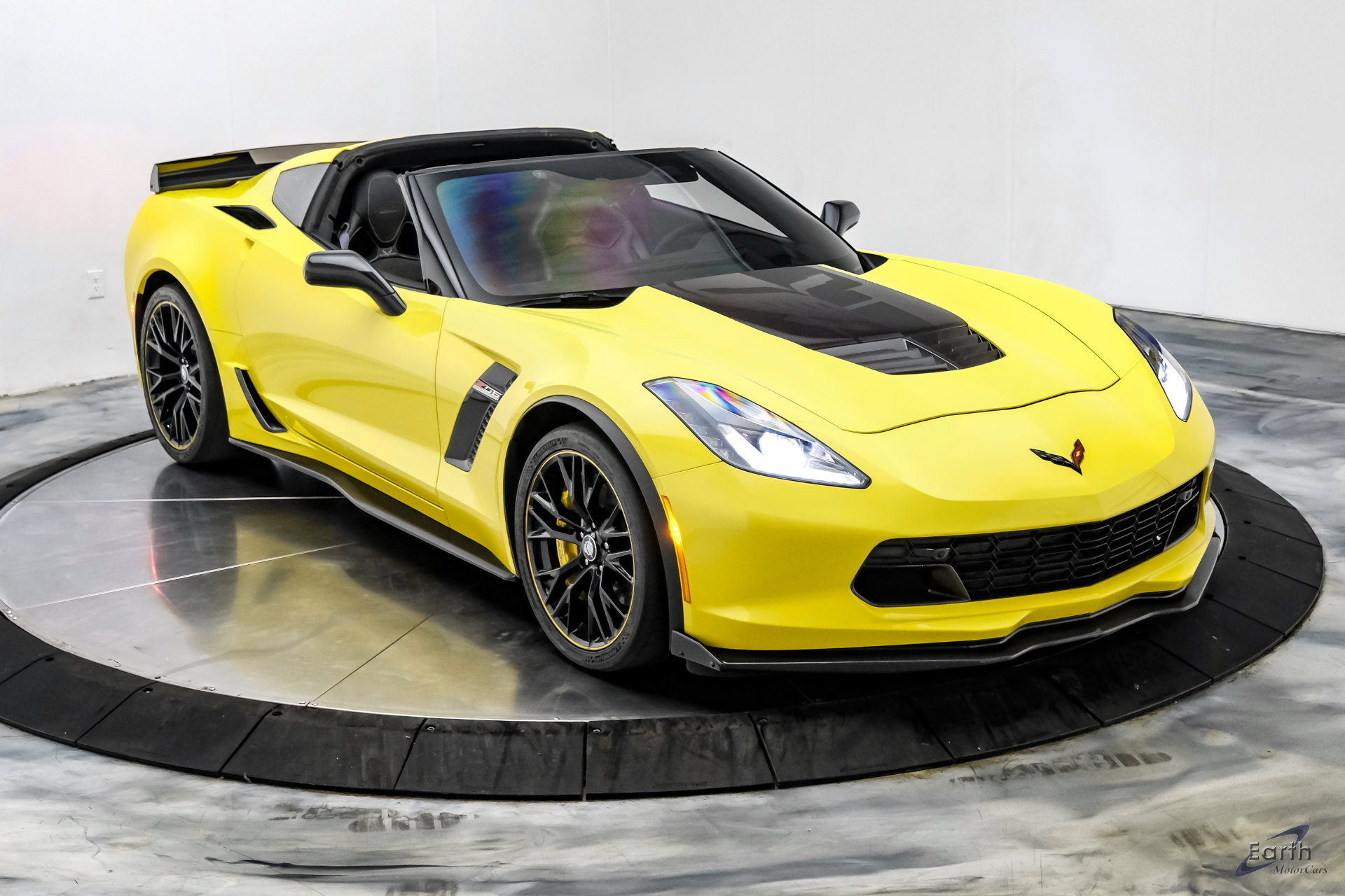 Used 2016 Chevrolet Corvette Z06 w/ C7.r Special Edition RWD image 31