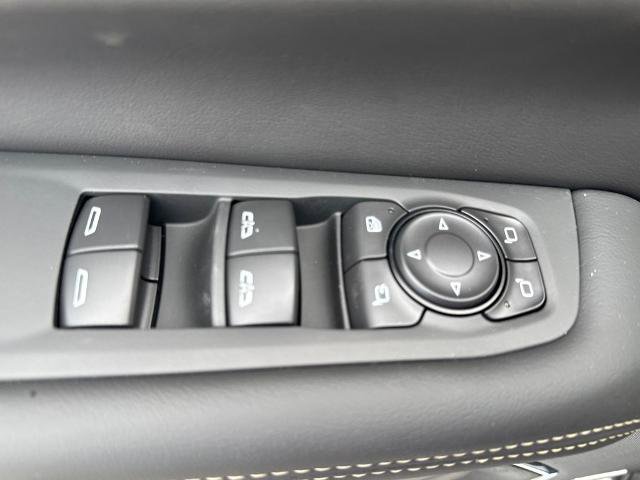 New 2026 GMC Yukon Elevation image 22