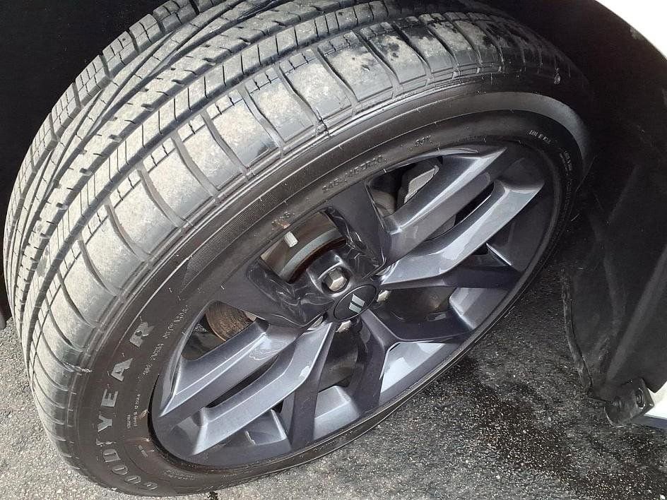 Used 2023 Dodge Challenger R/T w/ Blacktop Package image 11