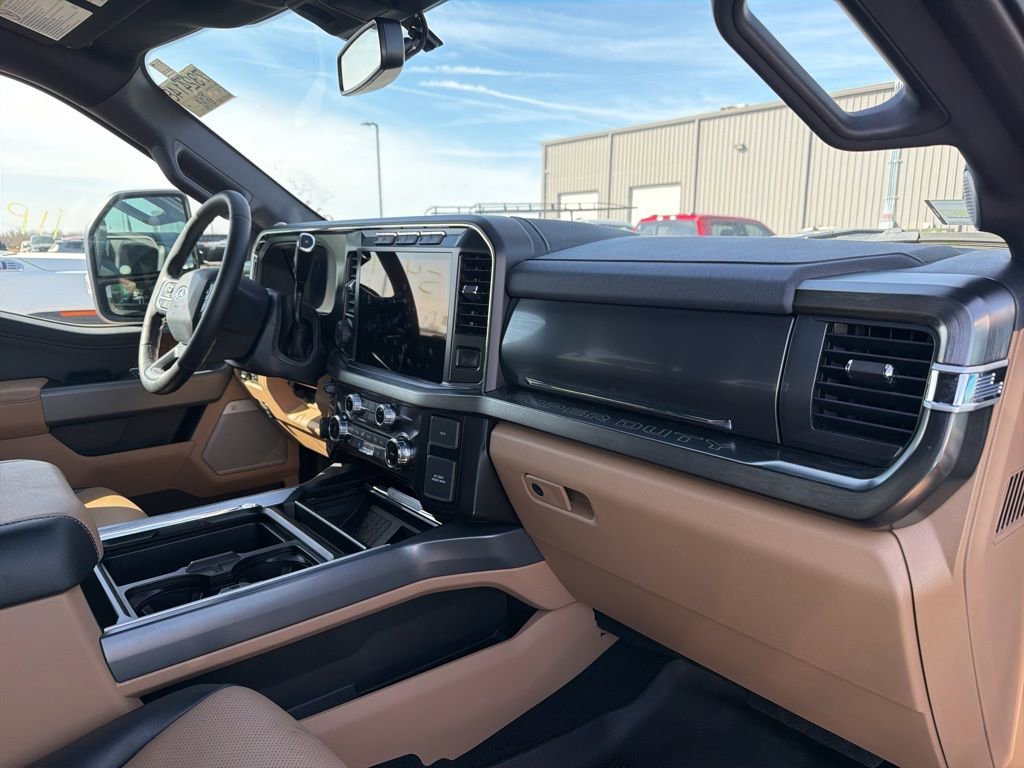 Used 2024 Ford F450 Lariat w/ Lariat Ultimate Package image 22