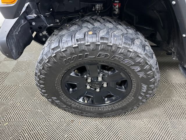 Used 2022 Jeep Gladiator Mojave w/ LED Lighting Group image 9