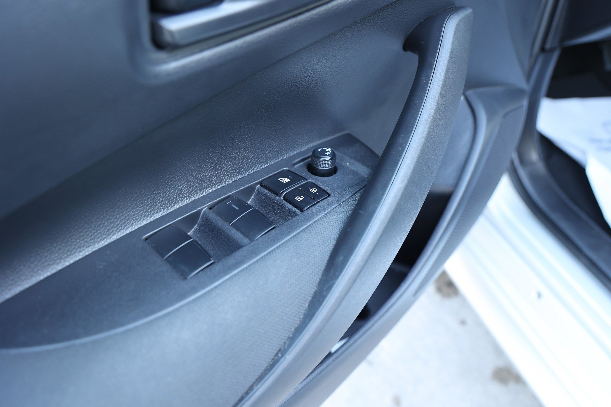 Certified 2025 Toyota Corolla LE image 34