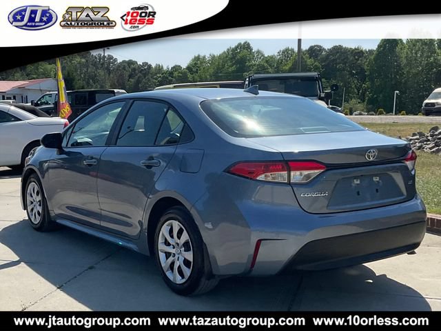 Used 2025 Toyota Corolla LE FWD image 5