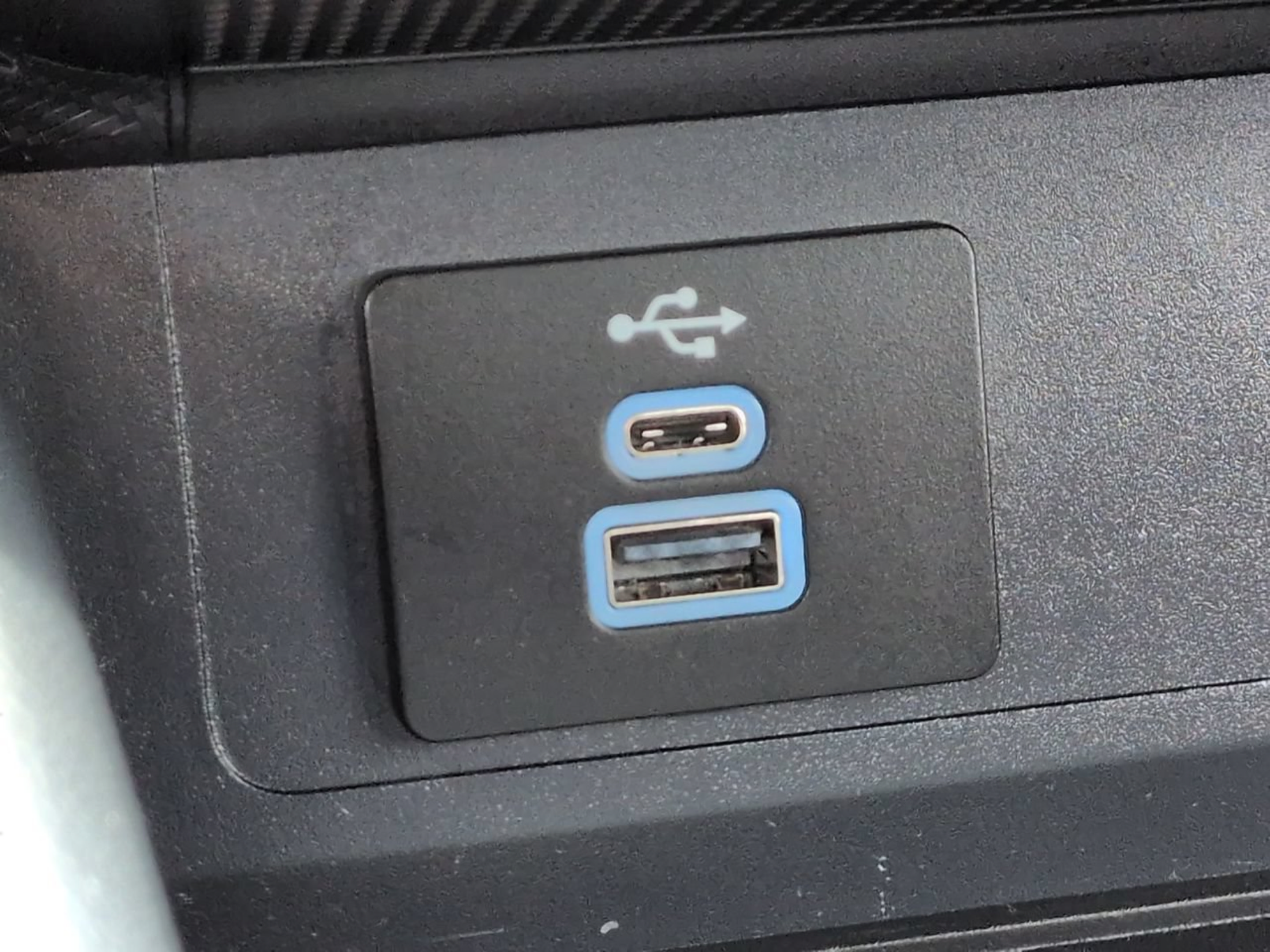 Used 2025 Ford Mustang GT Premium RWD image 26