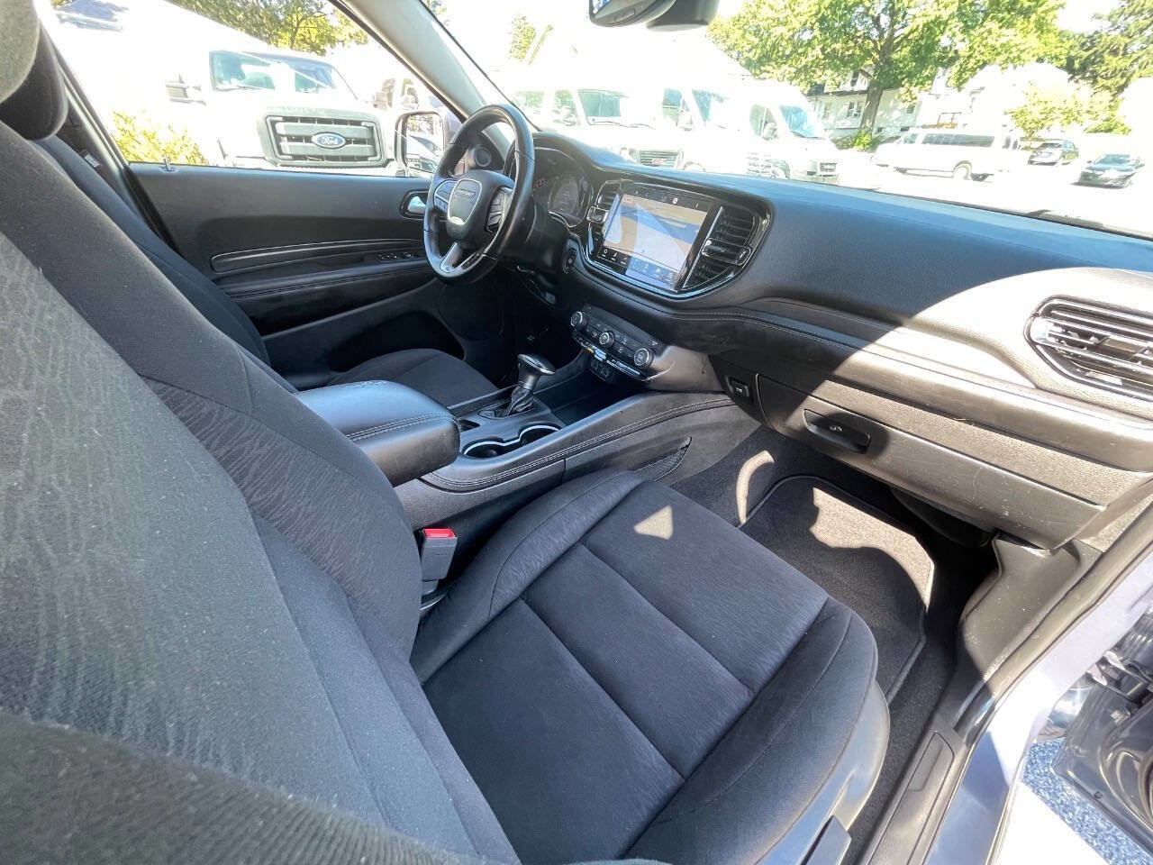 Used 2021 Dodge Durango SXT image 34