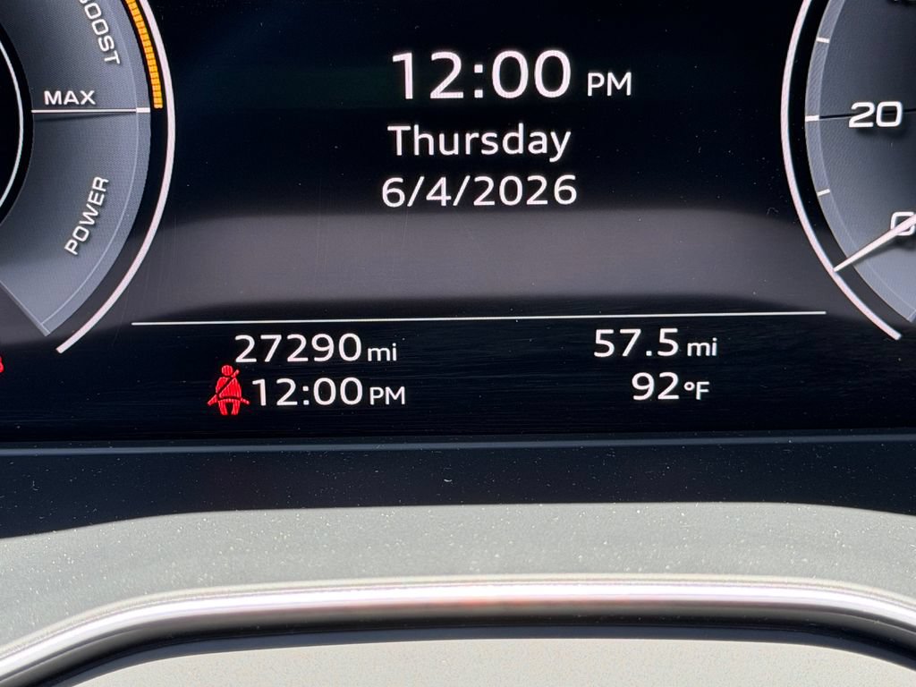 Used 2023 Audi Q5 e Premium w/ Convenience Package AWD/4WD image 12