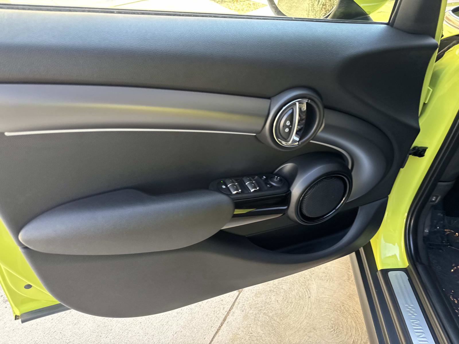 Certified 2023 MINI Cooper S image 14