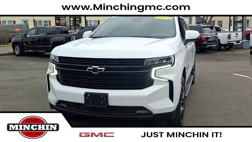 Certified 2024 Chevrolet Suburban RST w/ Sport Performance Package image 4
