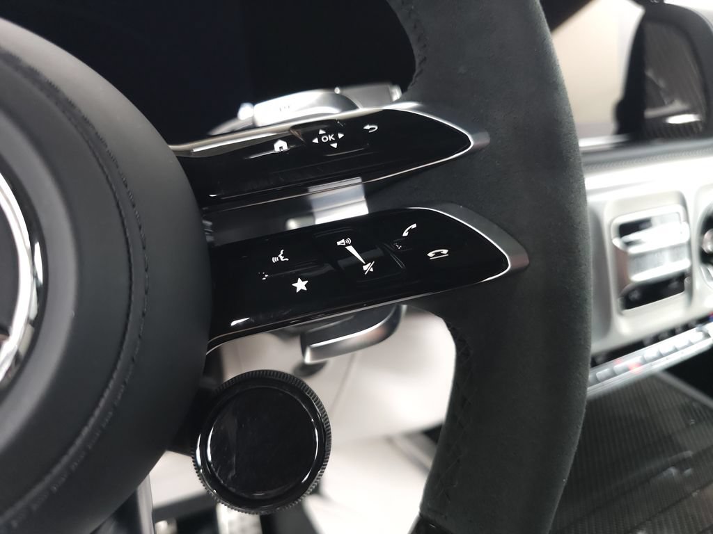 Used 2025 Mercedes-Benz G 63 AMG 4MATIC image 13