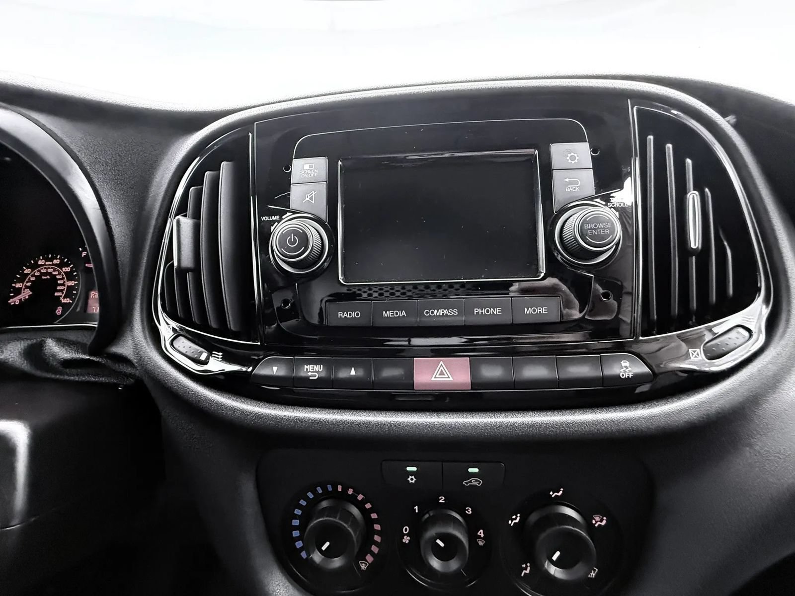Used 2019 RAM ProMaster City Tradesman FWD image 14