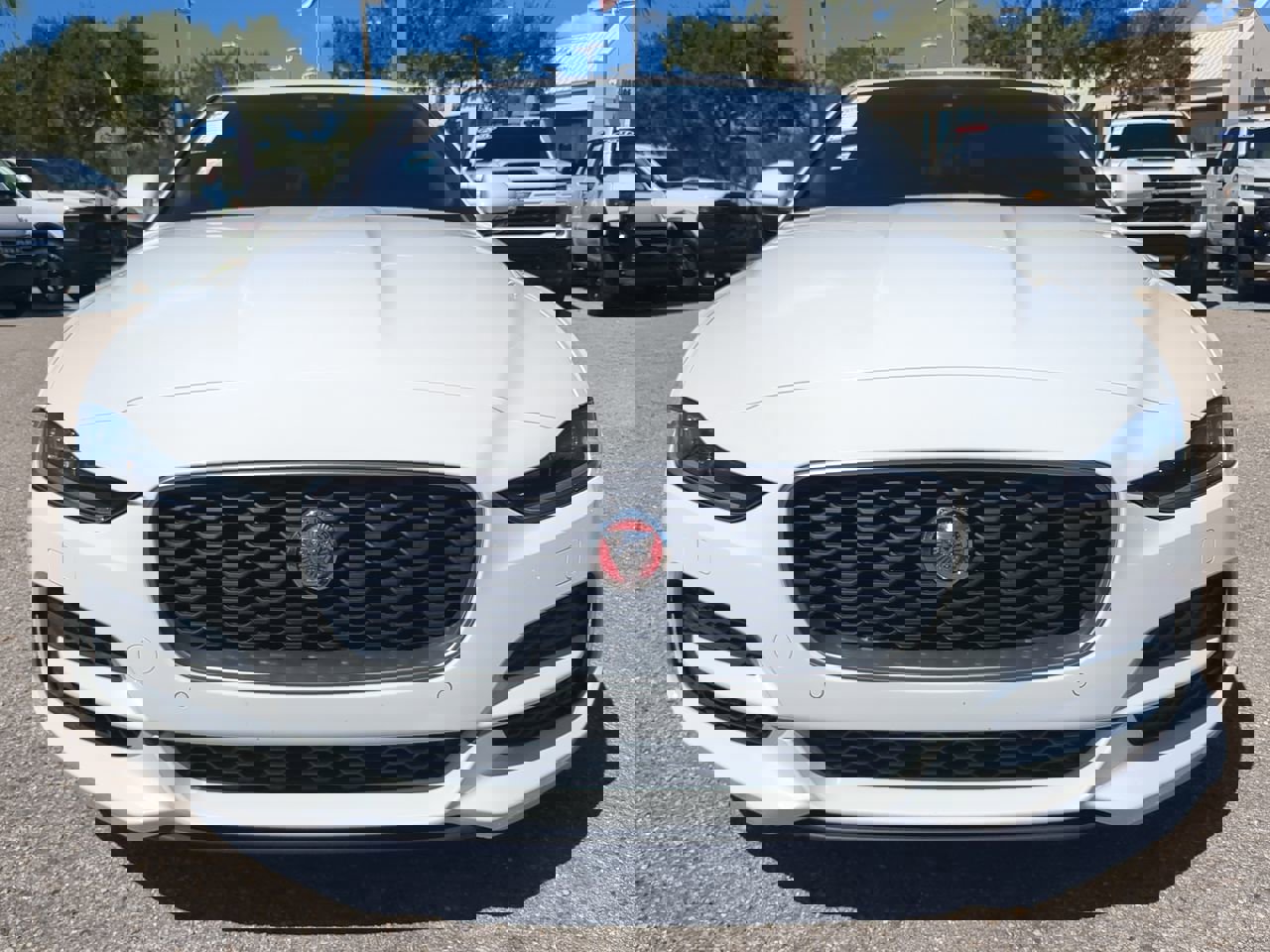 Used 2020 Jaguar XE S image 3