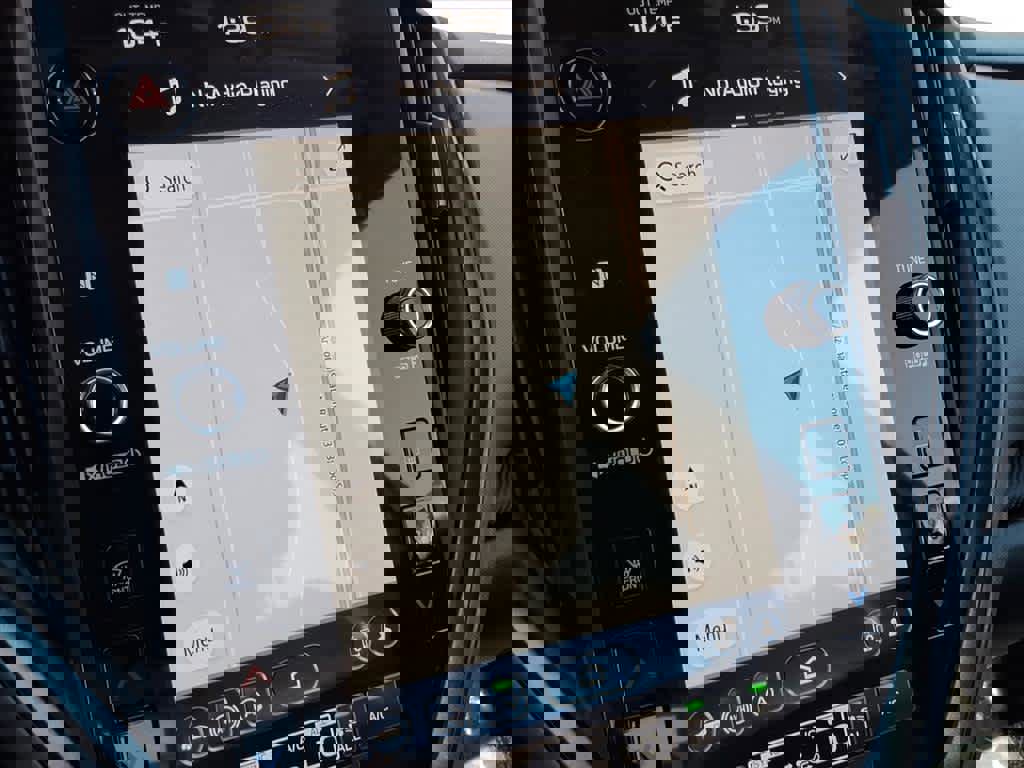 Certified 2024 Subaru Crosstrek 2.5i Limited w/ Popular Package #3A image 36