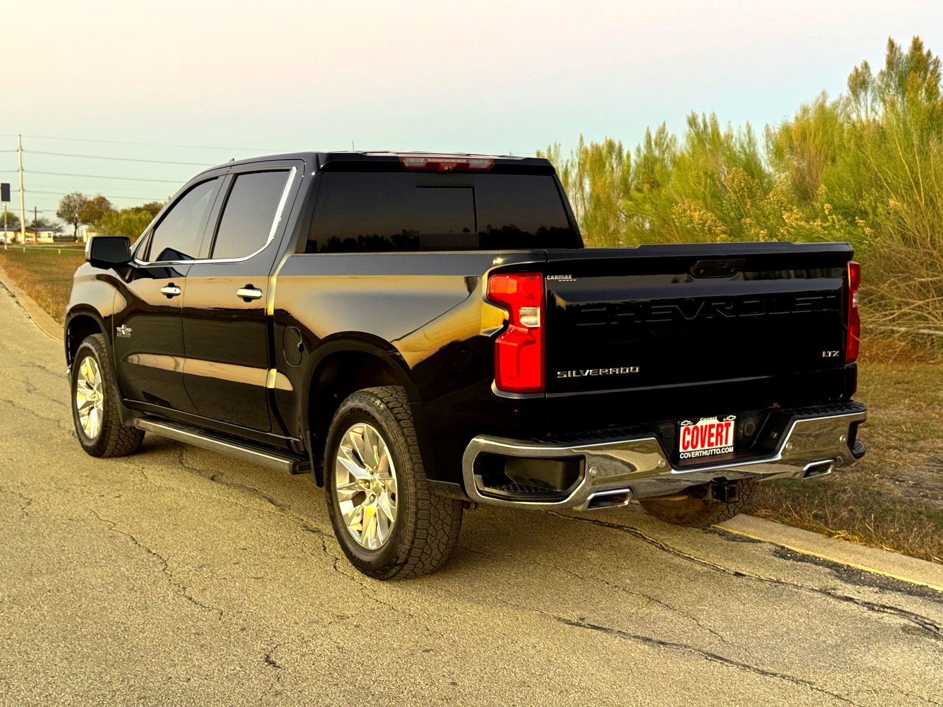 Used 2020 Chevrolet Silverado 1500 LTZ image 9