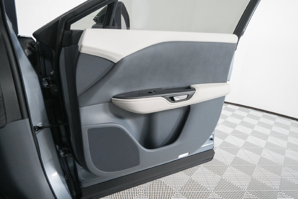 Certified 2024 Lexus RZ 300e Premium w/ Accessory Package (Z1) FWD image 21