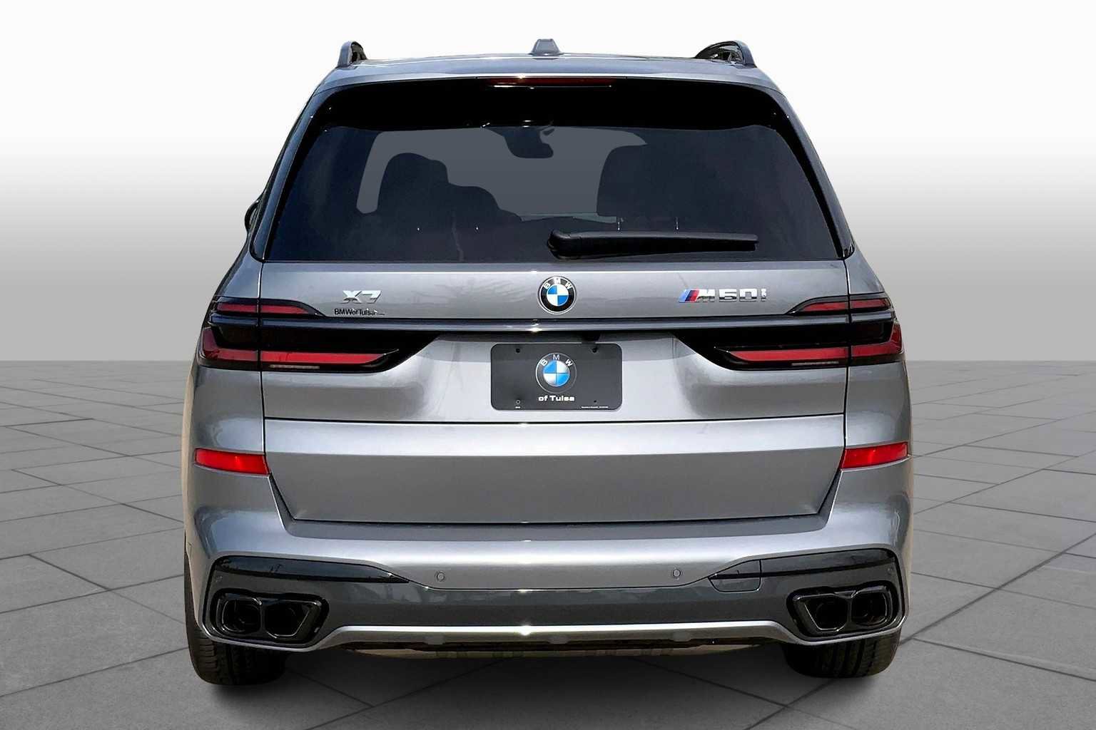 New 2026 BMW X7 M60i image 4