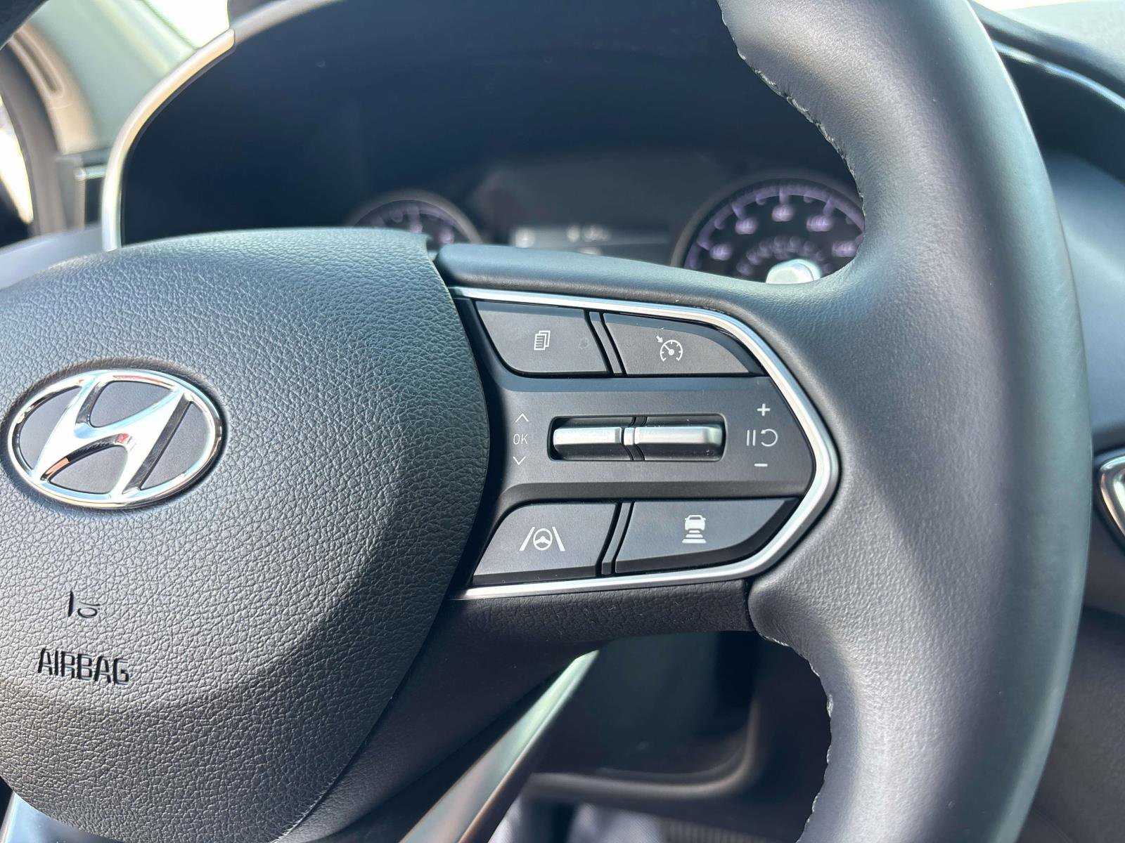 Used 2023 Hyundai Santa Fe SEL w/ Cargo Package image 21