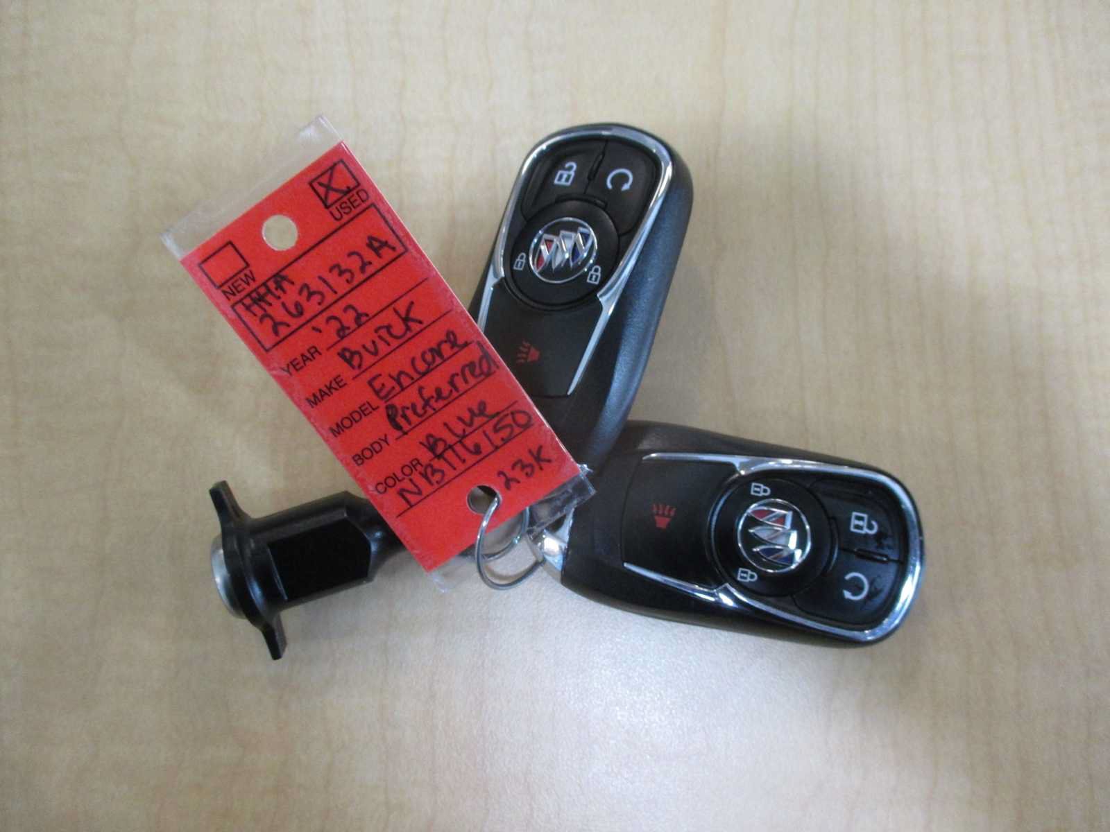 Used 2022 Buick Encore GX Preferred w/ Cold Weather Comfort Package FWD image 8