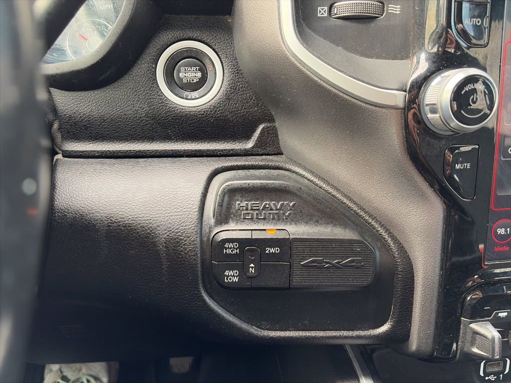 Used 2020 RAM 2500 Big Horn w/ Level 2 Equipment Group image 22