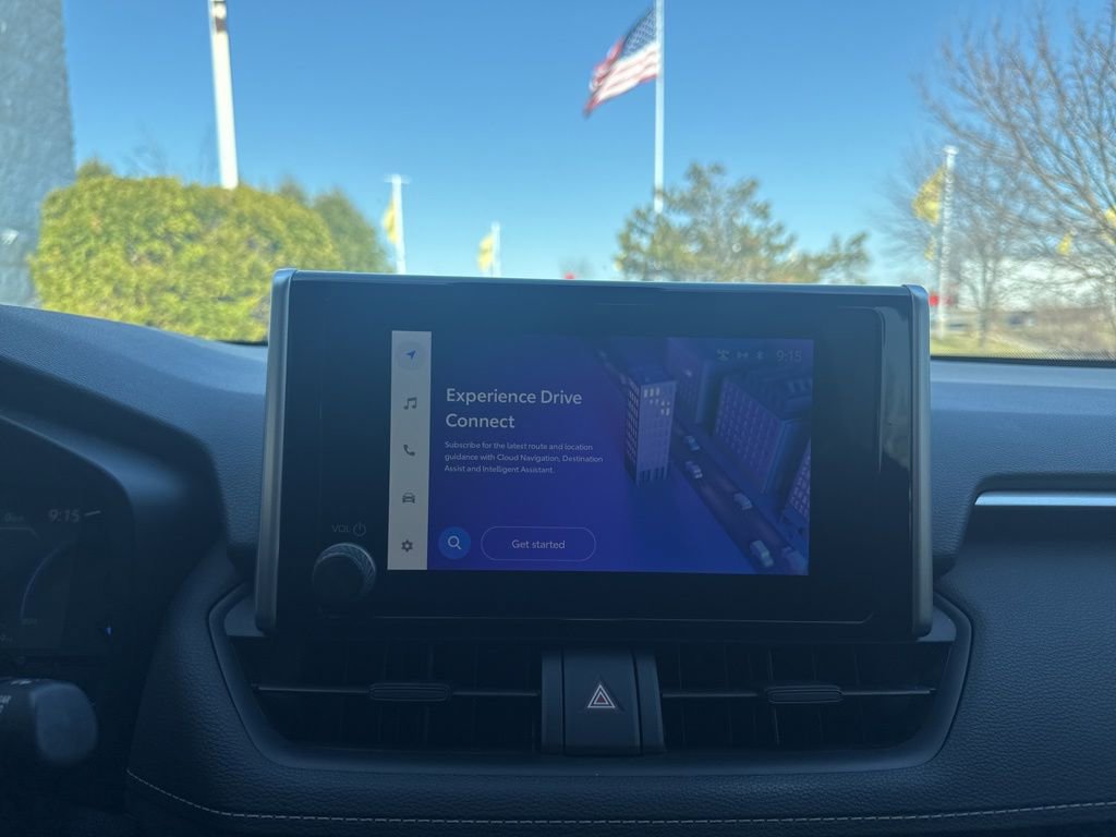 Used 2023 Toyota RAV4 AWD Hybrid image 17