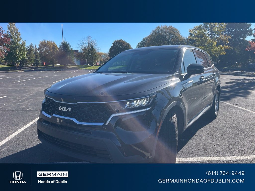 Used 2023 Kia Sorento LX FWD image 1