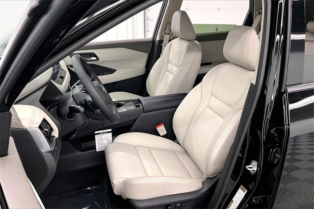 New 2025 Nissan Rogue SL image 9