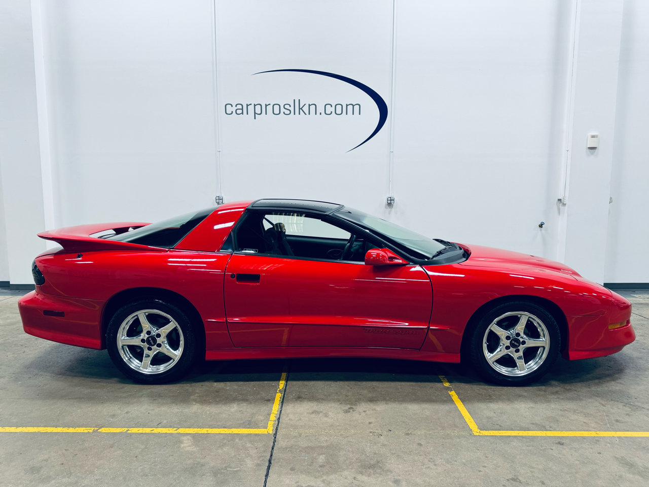 Used 1997 Pontiac Firebird Trans Am image 8