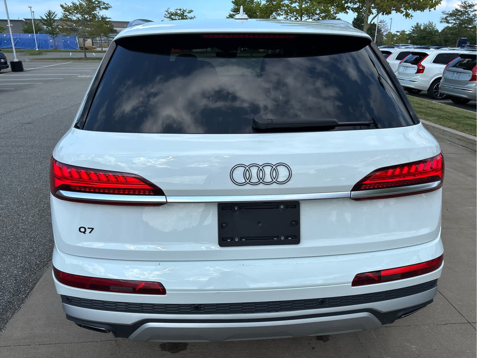Used 2025 Audi Q7 3.0T Premium Plus AWD/4WD image 12