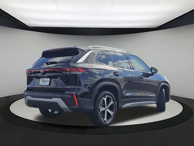 New 2026 Volkswagen Tiguan SE image 7