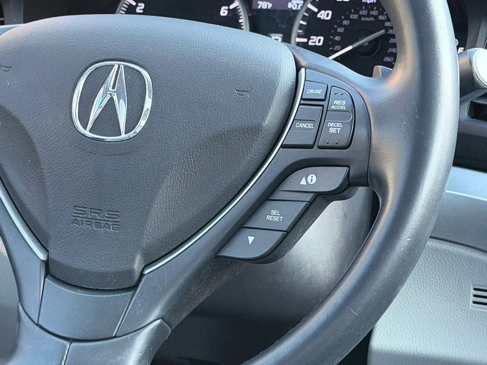 Used 2017 Acura ILX FWD image 17