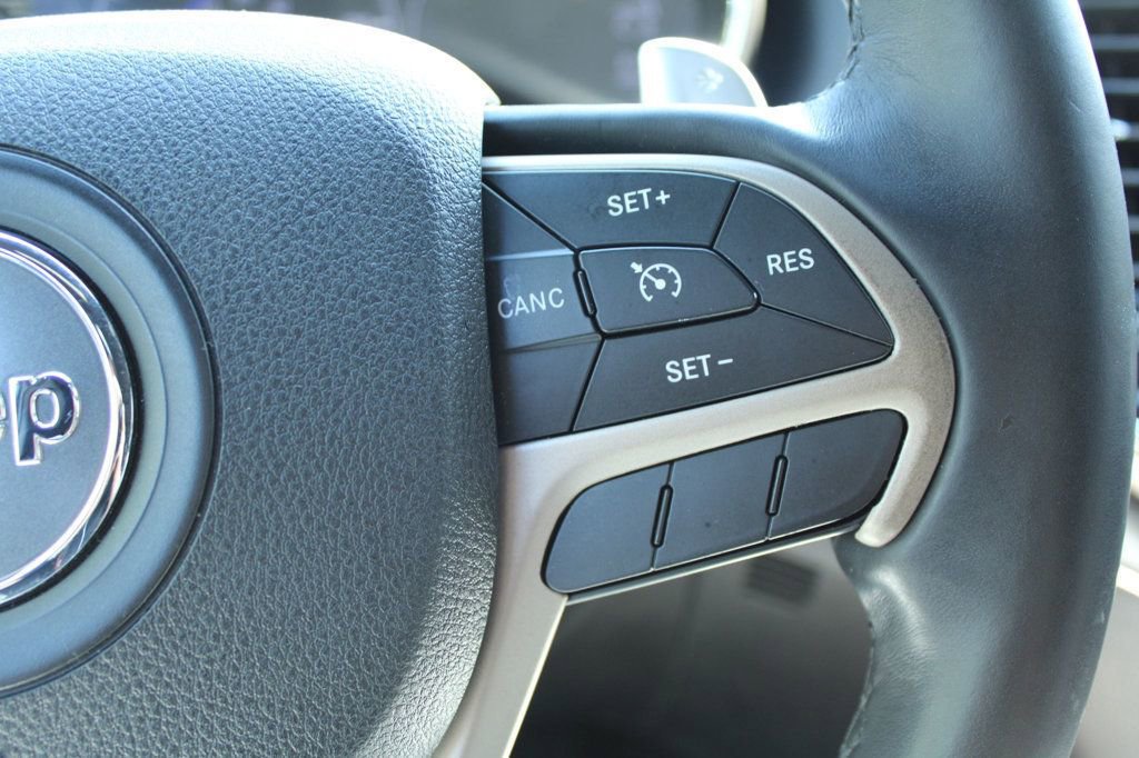 Used 2014 Jeep Grand Cherokee Limited w/ Trailer Tow Group IV RWD image 21