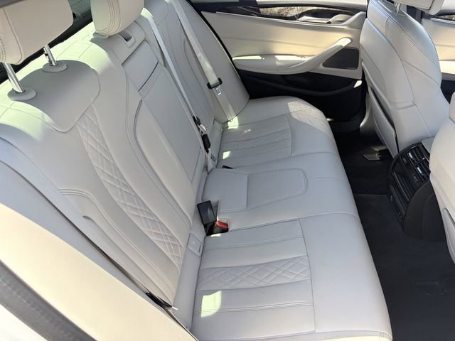 Used 2021 BMW 540i w/ Executive Package RWD image 14