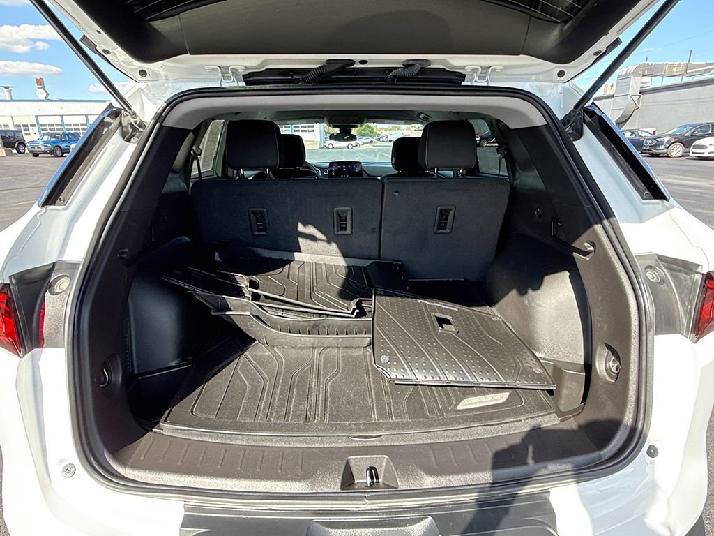 Used 2023 Chevrolet Blazer LT w/ Driver Confidence Package image 13