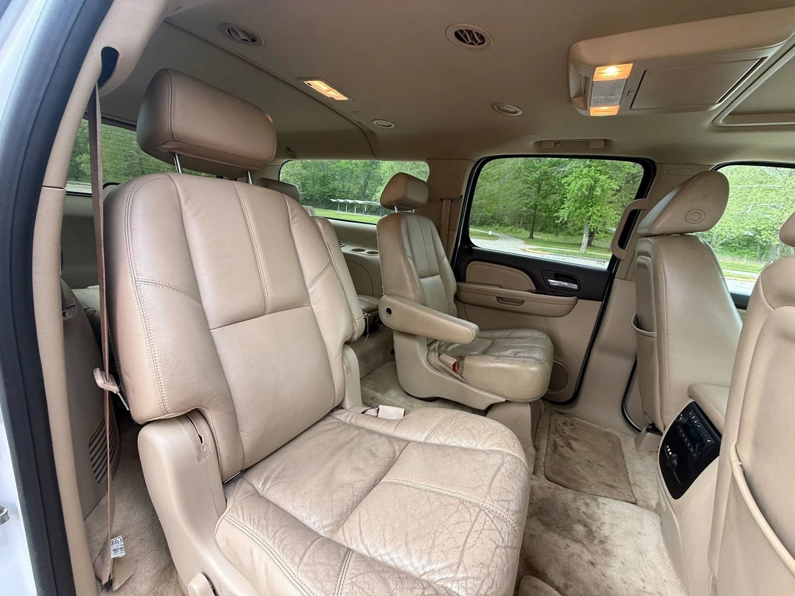 Used 2008 GMC Yukon XL Denali AWD/4WD image 15